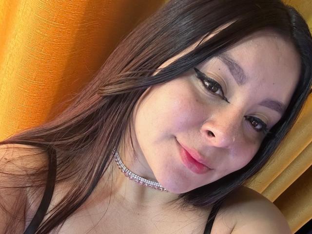 EmaJames - сексуальная веб-камера в реальном времени - 25831425