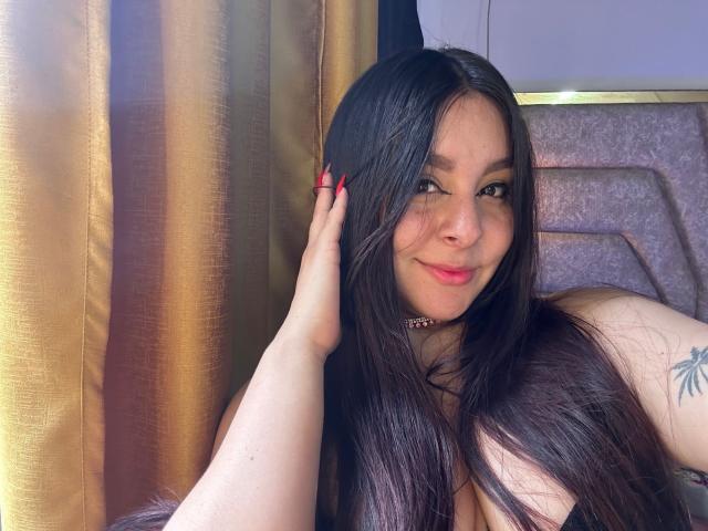 EmaJames - 라이브 포르노 &amp; 섹스 캠 - 25831457