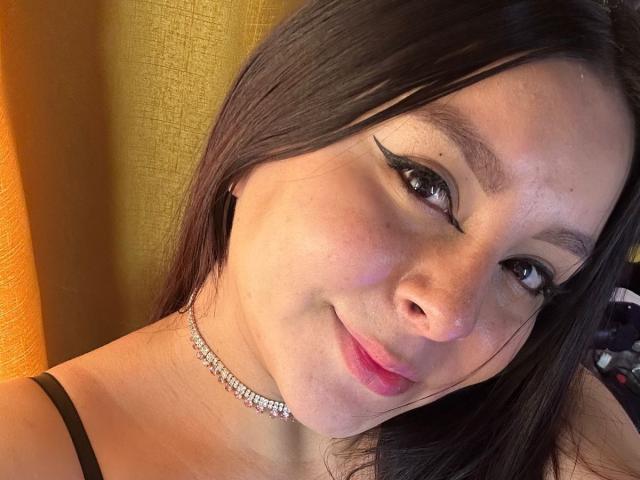 EmaJames - Live sex cam - 25831461