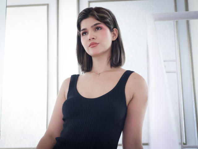 ScarlletZhen - Live porn &amp; sex cam - 25837493