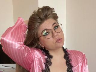 AmellyWhite - Live porn &amp; sex cam - 25837881
