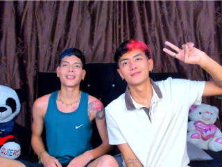 TaylorAndChris - Sexe cam en vivo - 25840413