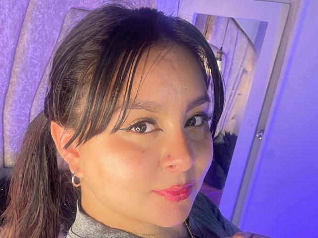 EmaJames - Live porn &amp; sex cam - 25841069