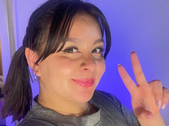 EmaJames - Live porn &amp; sex cam - 25841085