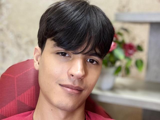 TylerMulber - Live porn &amp; sex cam - 25841205