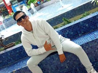 TheManOfYourDreamsX - Live porn &amp; sex cam - 25846665