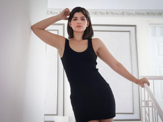 ScarlletZhen - Live porn &amp; sex cam - 25851089