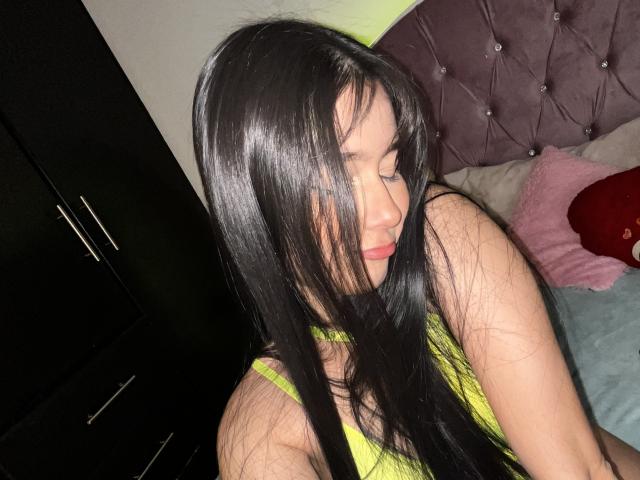 DeisyWest - Live porn &amp; sex cam - 25851949