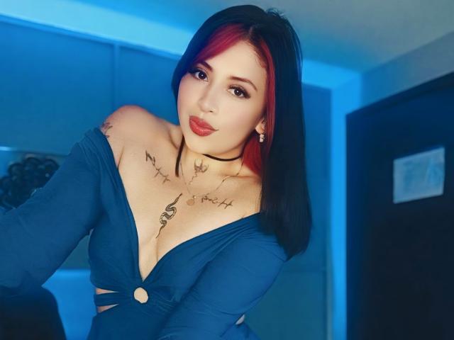 DaniBellaCam - Live Sex Cam - 25858069