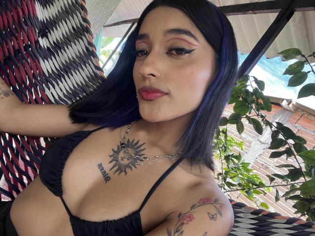 SalomeMille - Live sex cam - 25859233