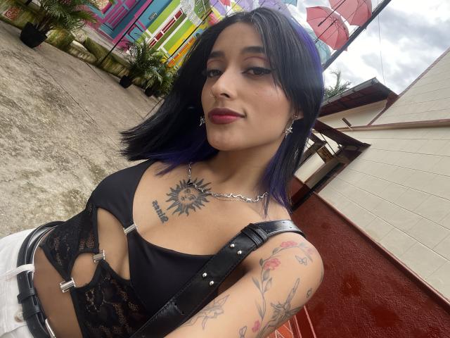 SalomeMille - Live sex cam - 25859245