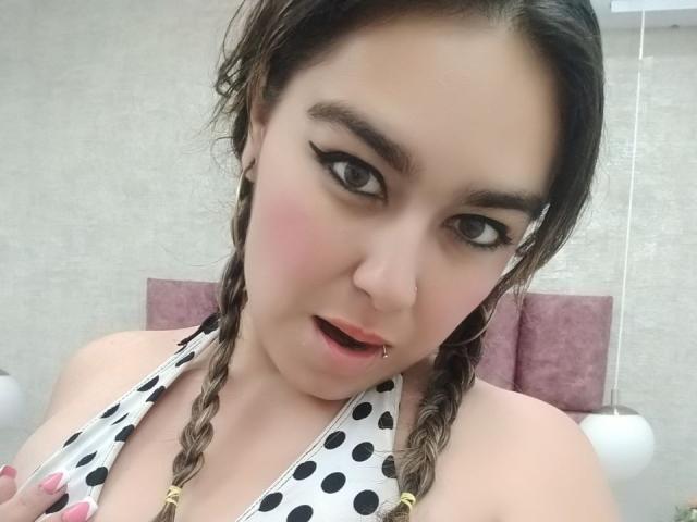 TaylorNova - Live porn &amp; sex cam - 25859253