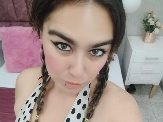 TaylorNova - Live porn &amp; sex cam - 25859261