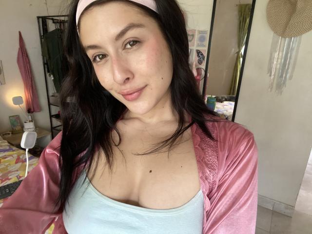 IsabellaPalacio - Élő pornó és szexkamera - 25859509