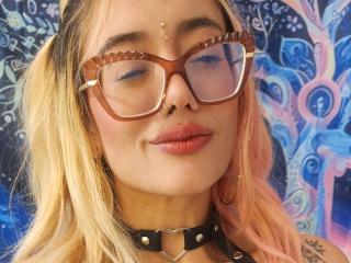 FreankyQueen - Live porn &amp; sex cam - 25865569
