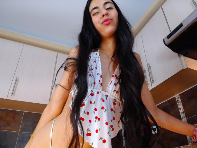 AnnaAlvarez - Live porn &amp; sex cam - 25866233