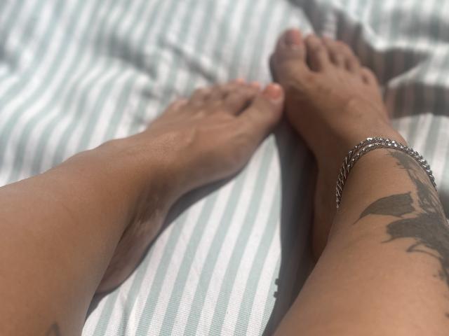 DaneeSoHot - Porno na żywo i seks kamera - 25867509