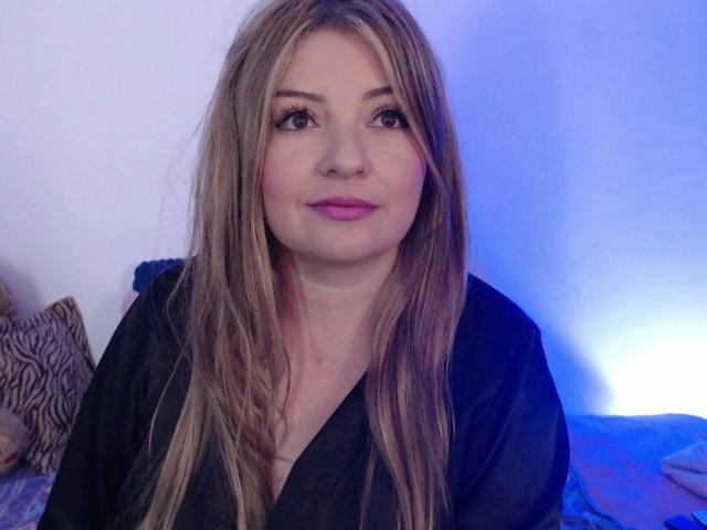 NatalyHami - Live Sex Cam - 25867989