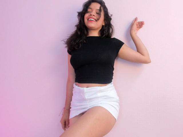 LinaSanttacruz - Live porn &amp; sex cam - 25869169