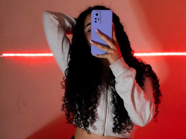 MaddieRousse - Live porn &amp; sex cam - 25869505