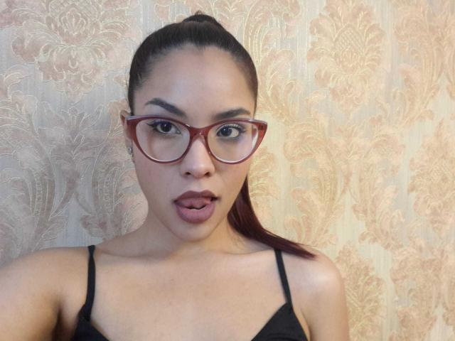 LeaKlarck - Live porn &amp; sex cam - 25869729