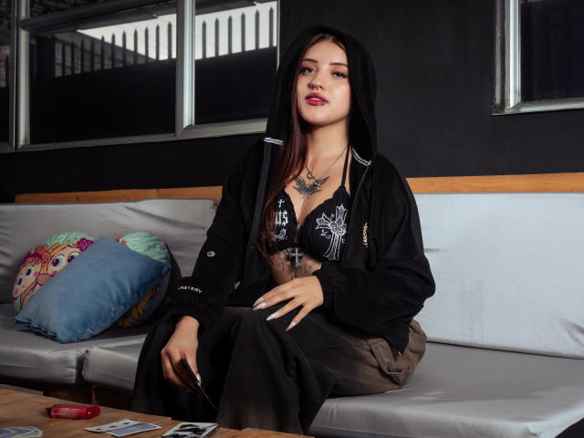 MaylinSanchez - Live porn &amp; sex cam - 25870613