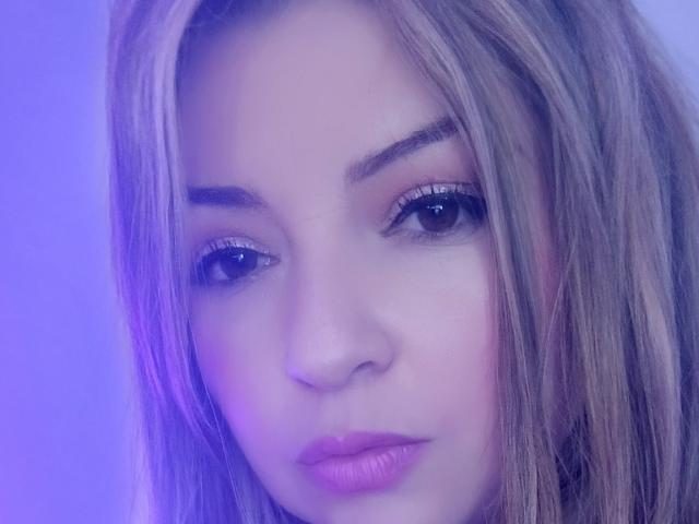 NatalyHami - Porno na żywo i seks kamera - 25871445