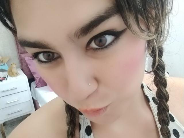 TaylorNova - Live sex cam - 25871821