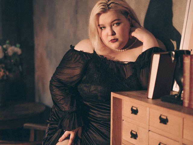 EllaBigBabe - Camera khiêu dâm &amp; quyến rũ trực tiếp - 25871913