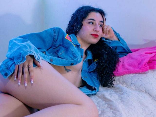 MaddieRousse - сексуальная веб-камера в реальном времени - 25872765