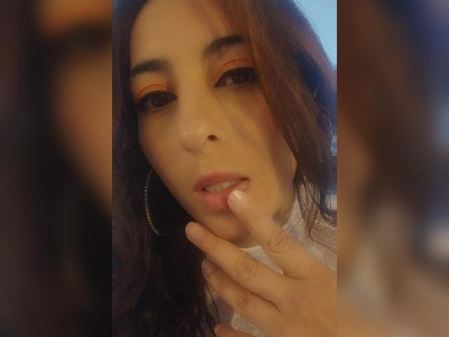 SelennaTylor - Live porn &amp; sex cam - 25875517