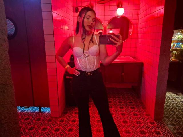 CarolineWill - ライブポルノ&amp;セックスカム - 25877041