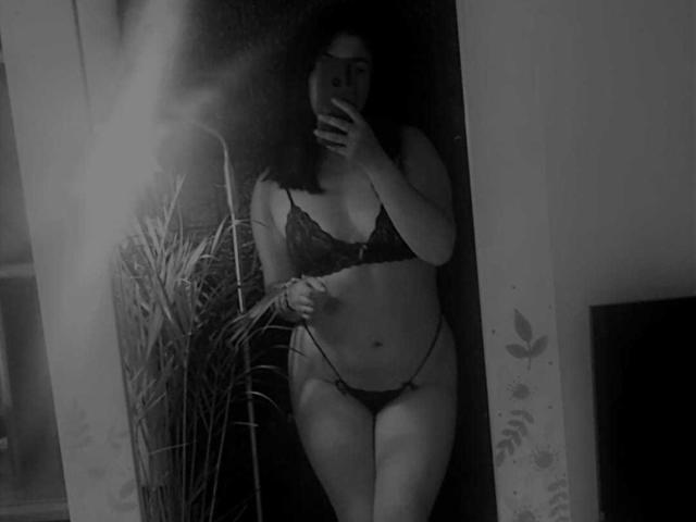 AmyRousse - Sexe cam en vivo - 25877525