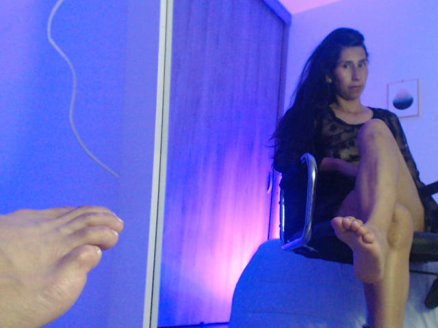 MoonLipsonx - Camera khiêu dâm &amp; quyến rũ trực tiếp - 25878385