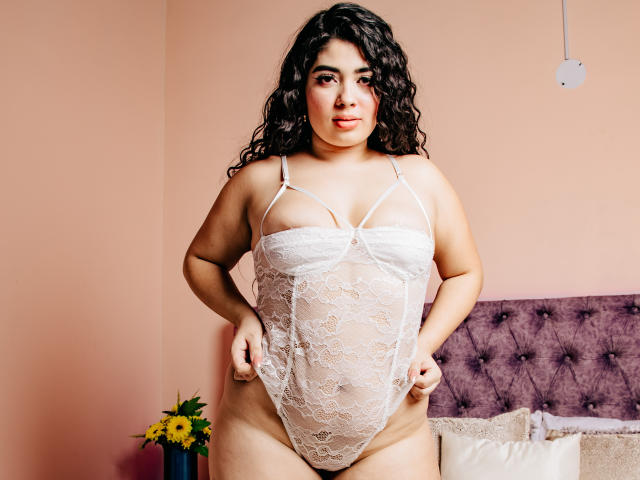 AgathaLynx - Live porn &amp; sex cam - 25879025