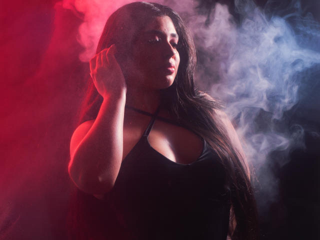 AgathaLynx - Live Sex Cam - 25879245