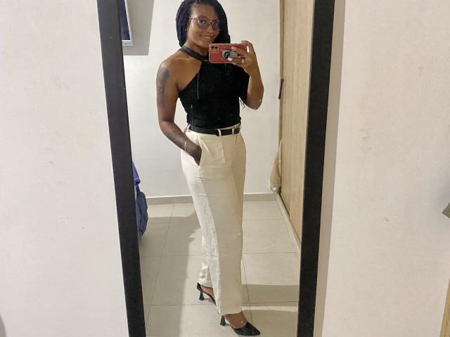 StefyRoldans - Live porn &amp; sex cam - 25881469