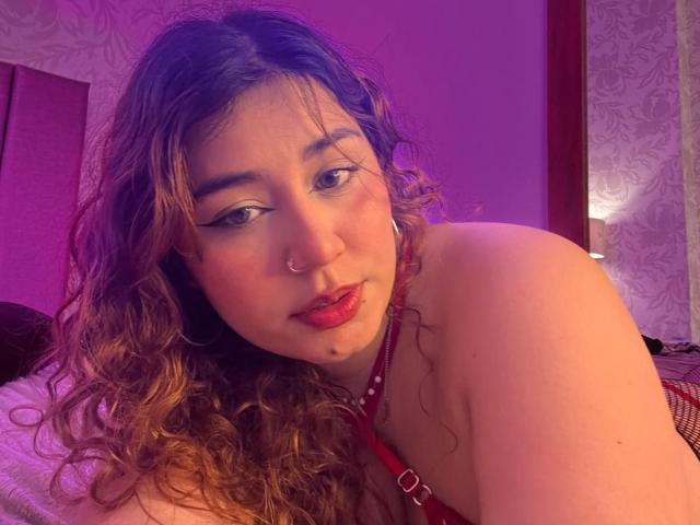 AdelaTaylor - Live porn &amp; sex cam - 25883233