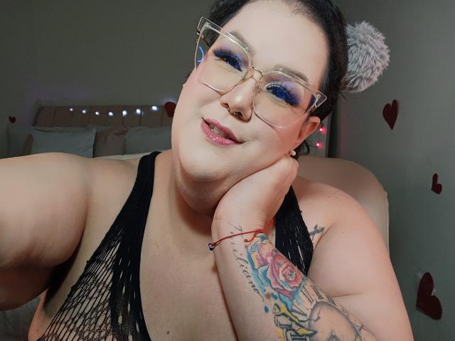GiannaMorrys - Live sexe cam - 25884213