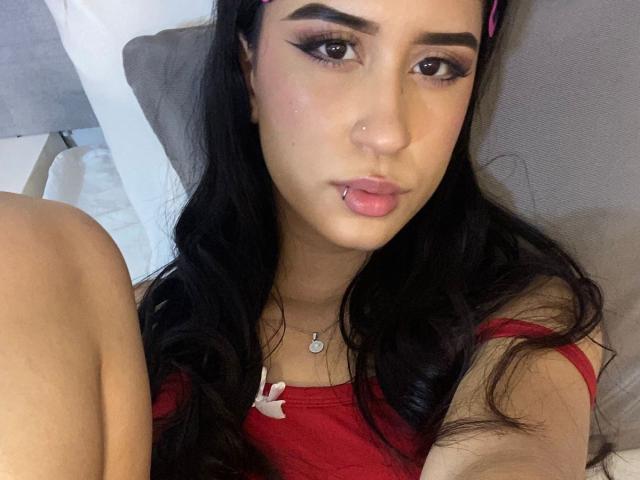 AnnaTorress - Élő pornó és szexkamera - 25891213