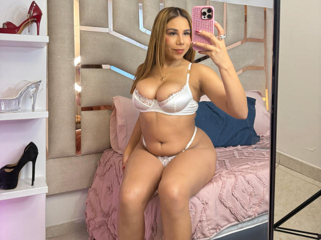 LunaMiranda - Live porn &amp; sex cam - 25893513