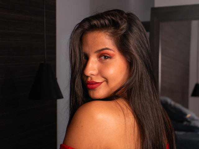 LailaBarker - Live porn &amp; sex cam - 25894481