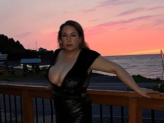 TitanicTits - Live porn &amp; sex cam - 25896441