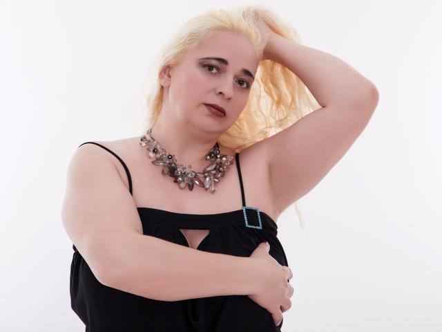 MilfySophie - Sexe cam en vivo - 2589729