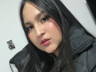 MiaCooperr - Live sex cam - 25902877