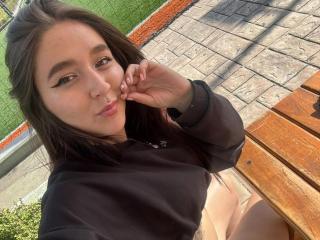 SophieHaily - Live porno og sexkamera - 25904737