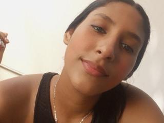 MadisonReyes - Live porn &amp; sex cam - 25906629