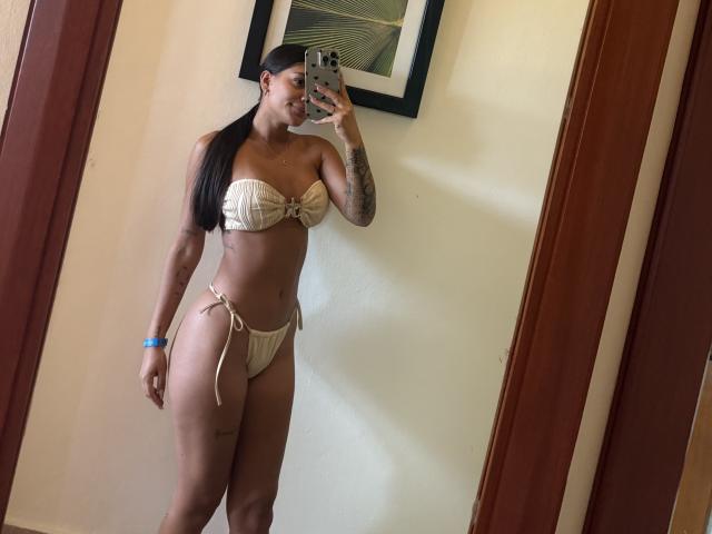 ThaliaAres - Live porn &amp; sex cam - 25907121