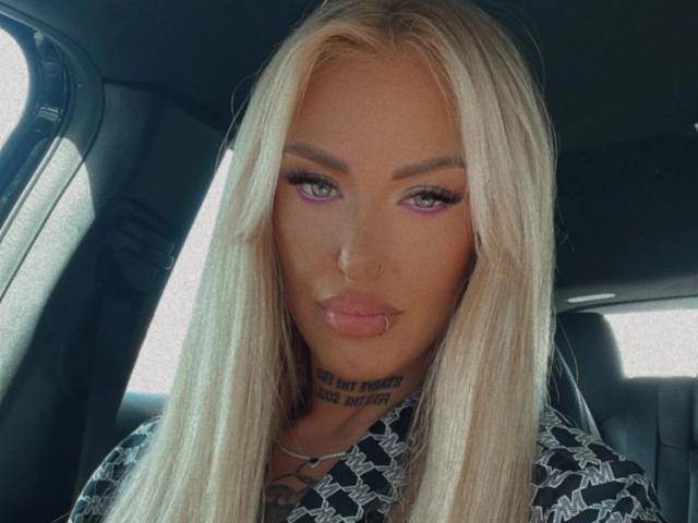 SinnersMuse - Live porn &amp; sex cam - 25907277