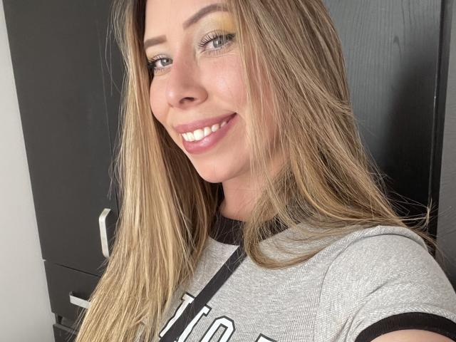 JennyLawry - Live porn &amp; sex cam - 25907457